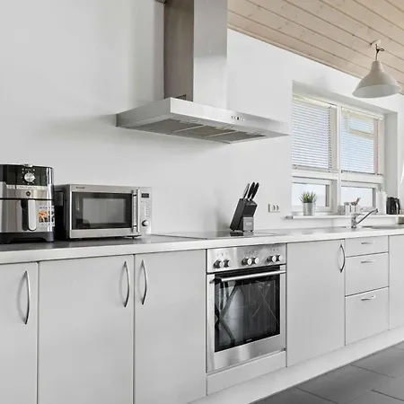 Sea View And Space For The Whole Family Augustenborg