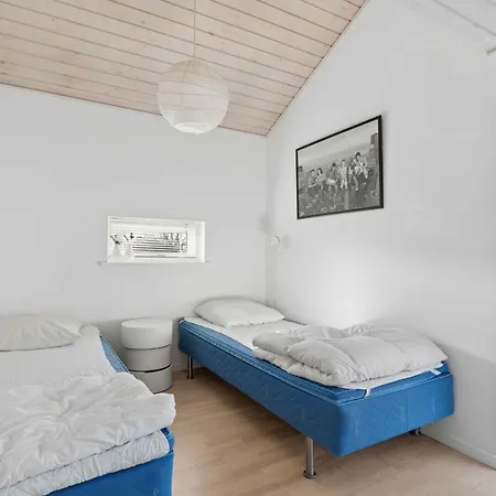 Sea View And Space For The Whole Family Hébergement de vacances Augustenborg