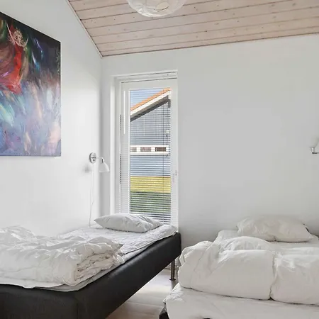 Sea View And Space For The Whole Family