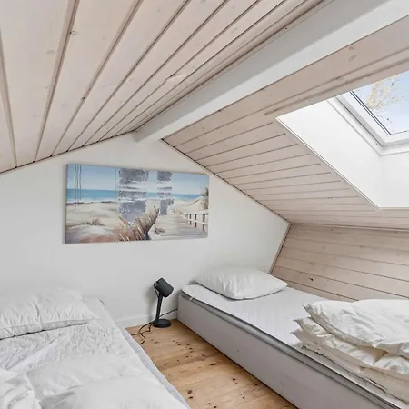 Hébergement de vacances Sea View And Space For The Whole Family *