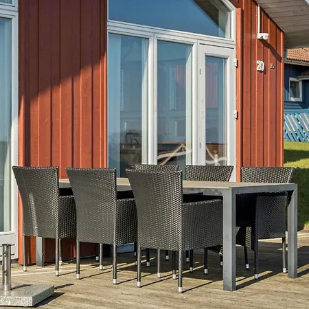 Дом отдыха Sea View And Space For The Whole Family *