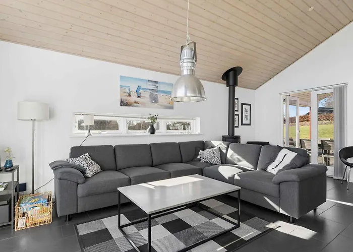 Sea View And Space For The Whole Family