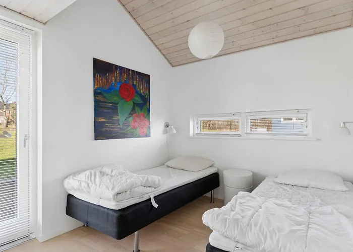 Semesterbostad Sea View And Space For The Whole Family *