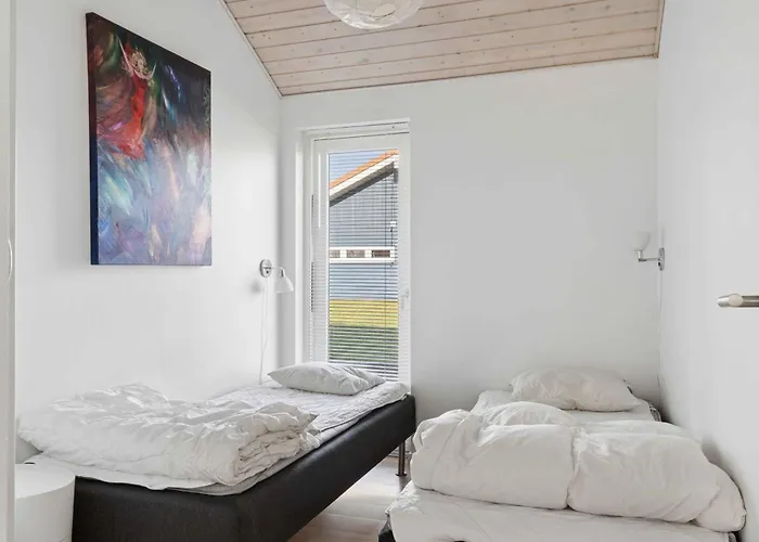 Sea View And Space For The Whole Family